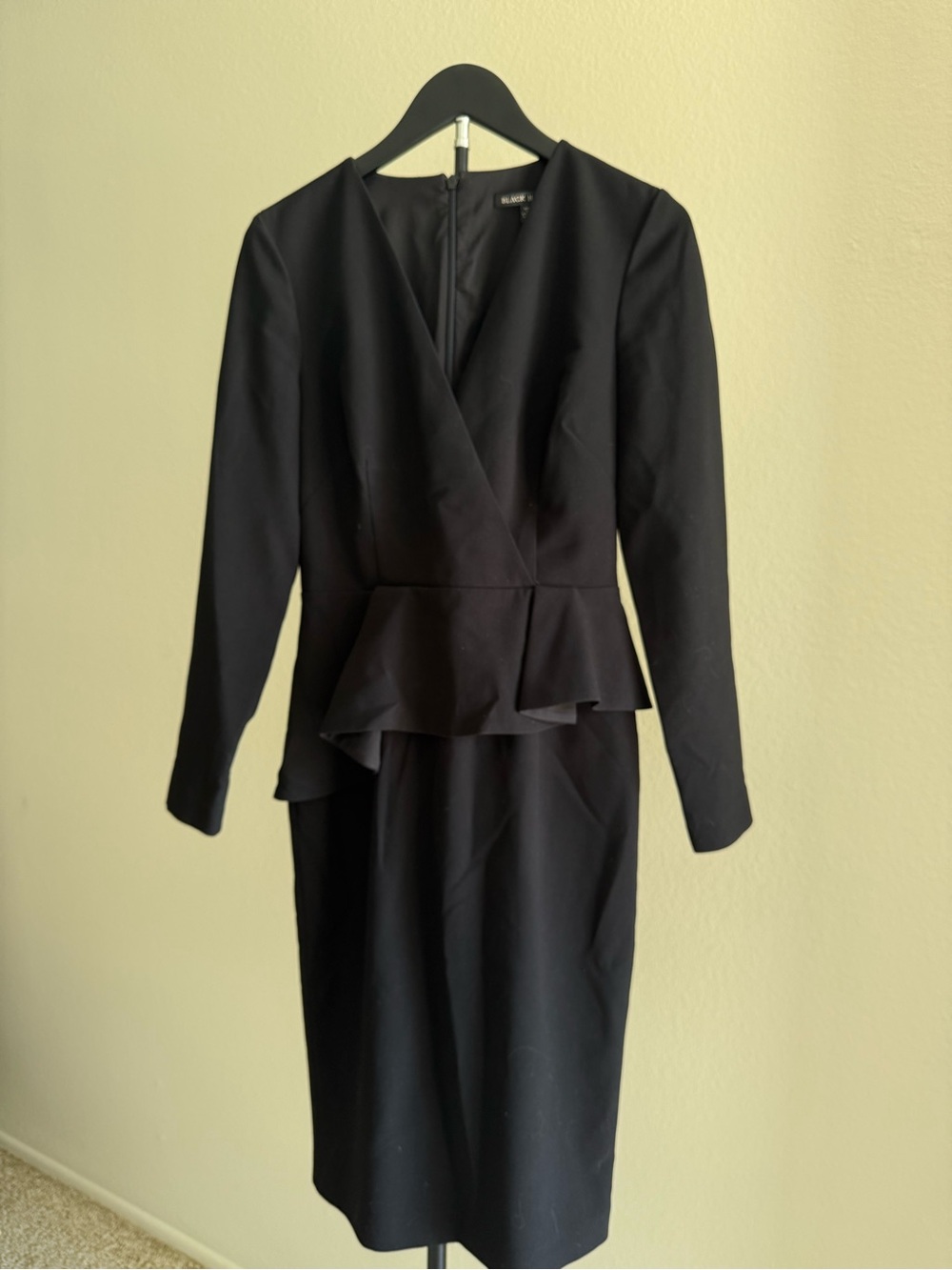 Black Halo Black Long Sleeve Asymmetric Peplum Sheath Dress Size 4